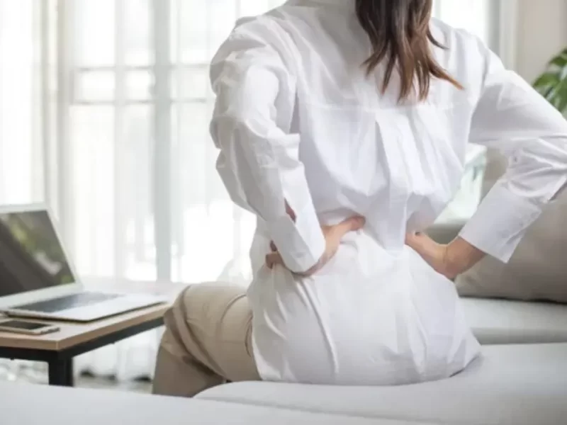 反り腰で慢性的な腰痛にお悩みの方へ｜体幹と股関節から見直す根本対策